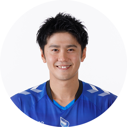 中村 駿介